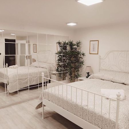 Interno25 Apartman Taranto Kültér fotó